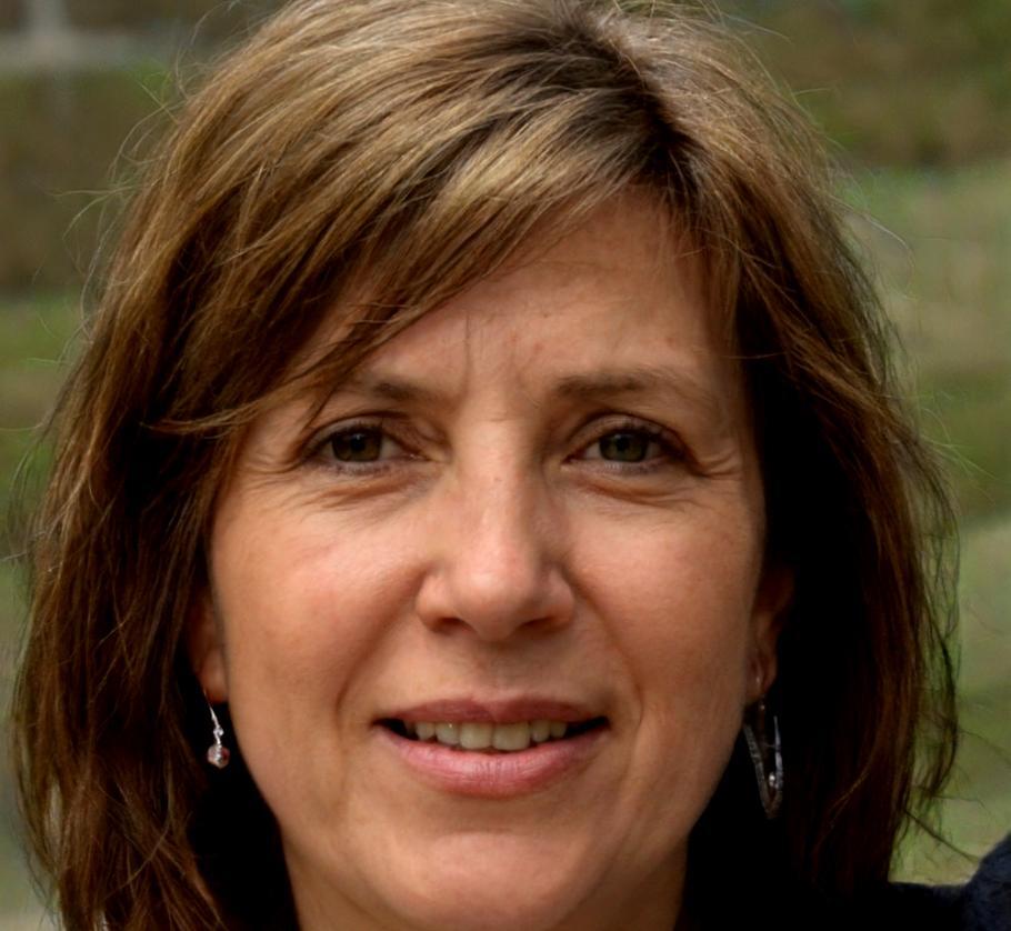 María Sánchez - Directora de Estrategia Financiera